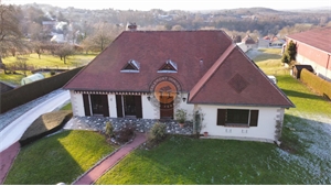 maison-villa à la vente -   02410  SAINT-GOBAIN, surface 210 m2 vente maison-villa - APR618232